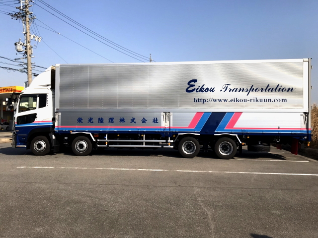 15t低床ウイング車